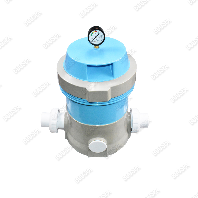 Système de filtration intégral à cartouche pour spa CF75