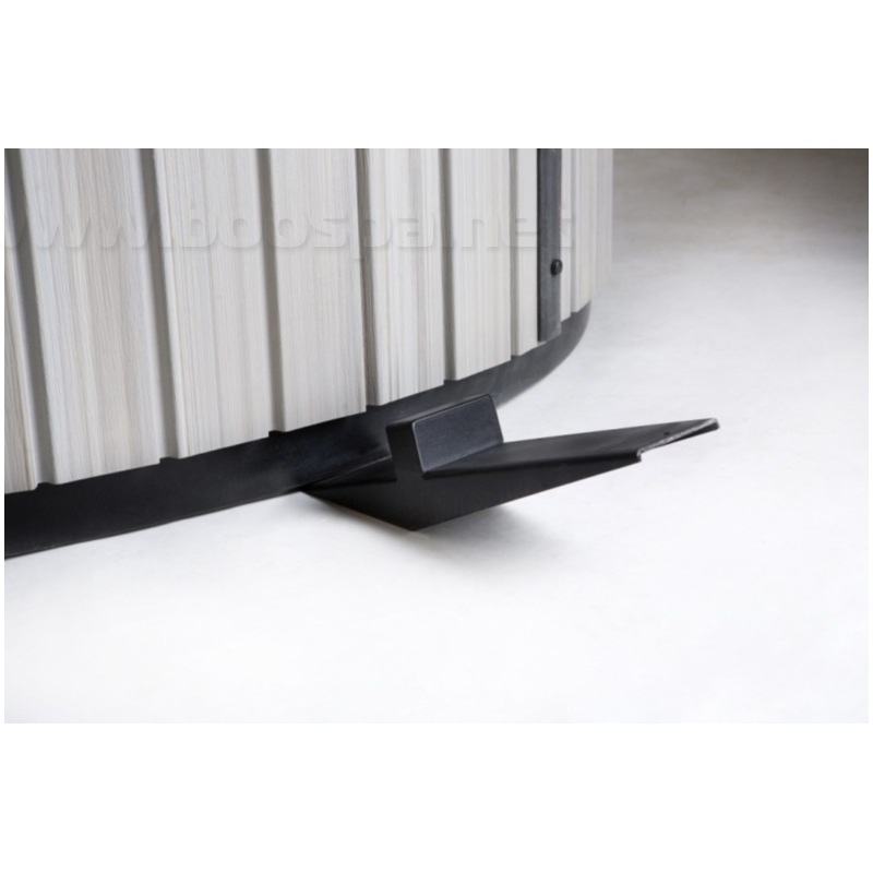 Spa wedge